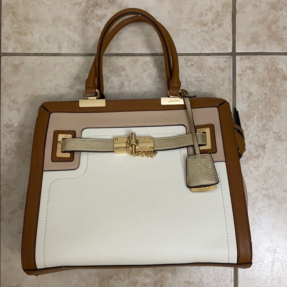 Aldo Tote